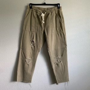 Khaki distressed pants
